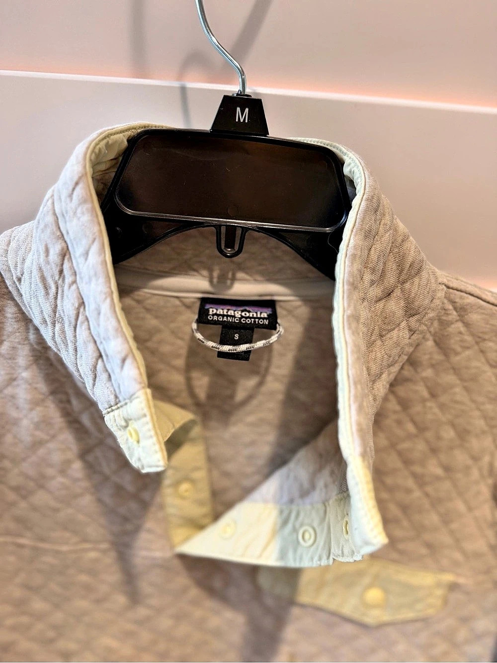Patagonia Organic Cotton Quilt Snap-T Pullover tan/Gray & Yellow Size Small
